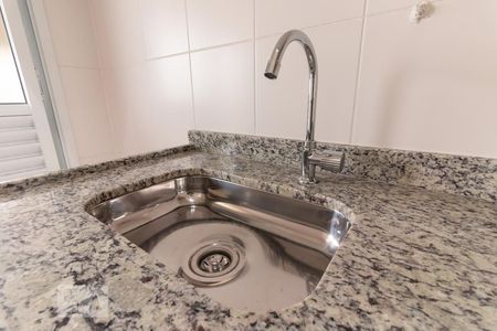 Apartamento para alugar com 57m², 2 quartos e 2 vagasPia da cozinha