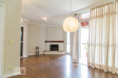 Apartamento à venda com 3 quartos, 120m² em Campo Belo, São Paulo