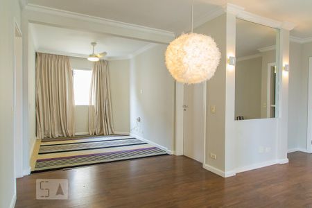 Sala de apartamento para alugar com 3 quartos, 120m² em Campo Belo, São Paulo