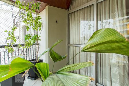 Varanda de apartamento à venda com 3 quartos, 120m² em Campo Belo, São Paulo