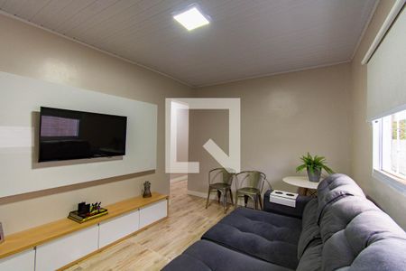 Sala de casa à venda com 3 quartos, 80m² em Niterói, Canoas