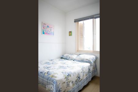 Quarto 1 de apartamento à venda com 2 quartos, 70m² em Tristeza, Porto Alegre