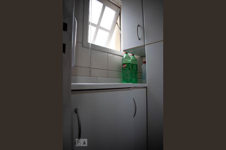 Apartamento à venda com 70m², 2 quartos e 1 vagaÁrea de Serviço