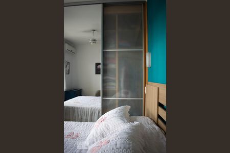 Apartamento à venda com 70m², 2 quartos e 1 vagaQuarto 2