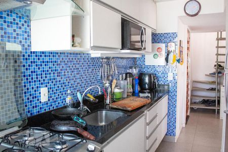 Apartamento à venda com 115m², 2 quartos e 2 vagas Apartamento à venda com 115m², 2 quartos e 2 vagasCozinha