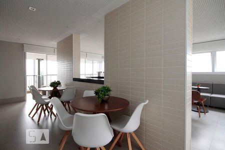 Apartamento à venda com 30m², 1 quarto e sem vagaÁrea comum - Salão de festas