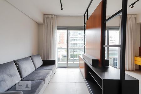 Sala de kitnet/studio para alugar com 1 quarto, 39m² em Auxiliadora, Porto Alegre