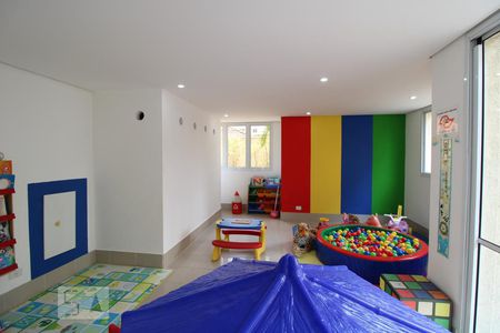 Apartamento para alugar com 65m², 2 quartos e 1 vagaÁrea comum - Brinquedoteca