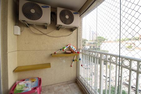 Apartamento para alugar com 65m², 2 quartos e 1 vagaVaranda