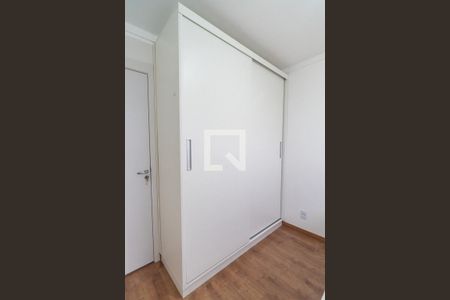 Quarto 1 - Armários de apartamento para alugar com 2 quartos, 39m² em Vila Santa Catarina, São Paulo