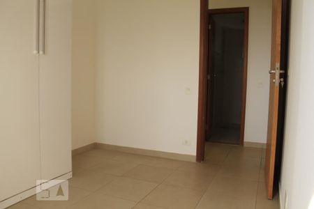 Quarto de apartamento para alugar com 2 quartos, 70m² em Jardim Luz, Goiânia