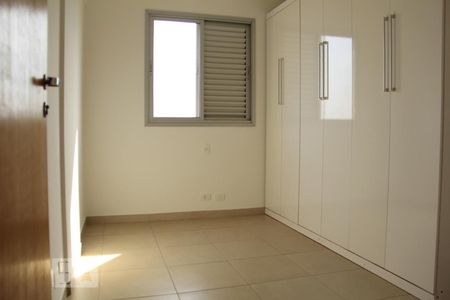 Quarto de apartamento para alugar com 2 quartos, 70m² em Jardim Luz, Goiânia