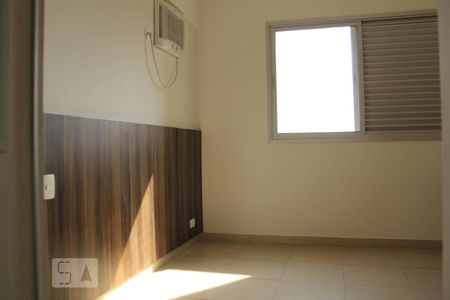 Suíte de apartamento para alugar com 2 quartos, 70m² em Jardim Luz, Goiânia
