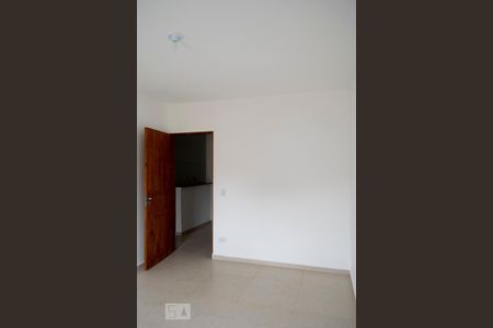 QUARTO 2 de apartamento para alugar com 2 quartos, 60m² em Parque Peruche, São Paulo