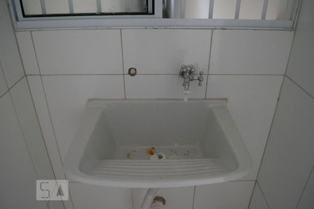 Apartamento para alugar com 60m², 2 quartos e sem vaga Apartamento para alugar com 60m², 2 quartos e sem vagaÁREA DE SERVIÇO