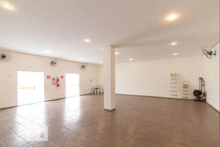 Apartamento à venda com 60m², 3 quartos e sem vagasalao de jogos