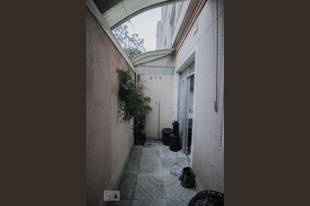 Apartamento à venda com 60m², 3 quartos e sem vagaquintal