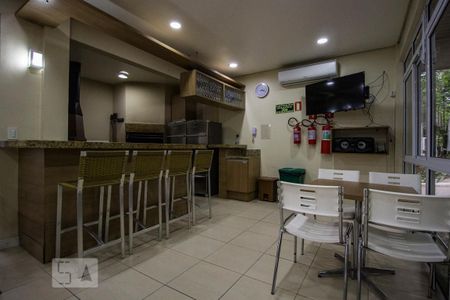 Apartamento à venda com 60m², 2 quartos e 1 vagaÁrea comum - Salão de festas