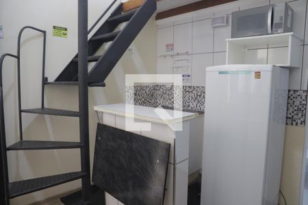 Cozinha de kitnet/studio para alugar com 1 quarto, 24m² em Mirandópolis, São Paulo