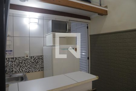 Cozinha de kitnet/studio para alugar com 1 quarto, 24m² em Mirandópolis, São Paulo