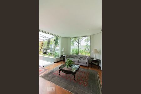 Apartamento à venda com 135m², 3 quartos e 2 vagasHall