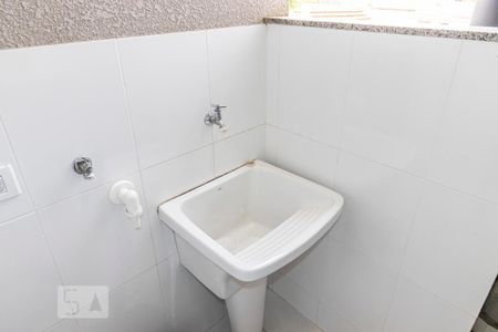 Casa para alugar com 40m², 1 quarto e sem vagaÁrea de serviço