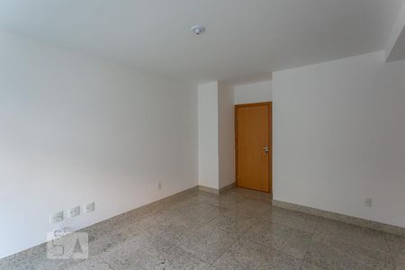Sala de apartamento para alugar com 3 quartos, 120m² em Serra, Belo Horizonte