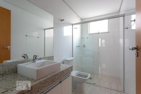 Apartamento para alugar com 120m², 3 quartos e 4 vagasBanheiro da Suíte