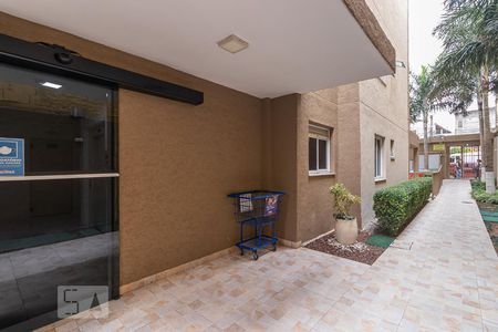 Apartamento à venda com 50m², 2 quartos e 1 vaga Apartamento à venda com 50m², 2 quartos e 1 vagaFachada do bloco