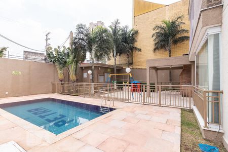 Apartamento à venda com 50m², 2 quartos e 1 vaga Apartamento à venda com 50m², 2 quartos e 1 vagaÁrea comum - Piscina