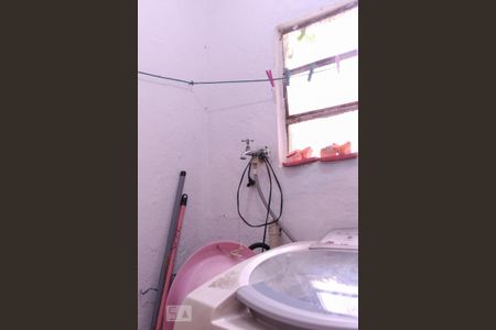 Casa à venda com 250m², 9 quartos e 3 vagasLavanderia