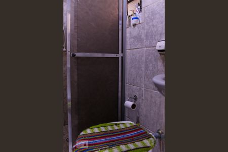 Casa à venda com 250m², 9 quartos e 3 vagasBanheiro 2