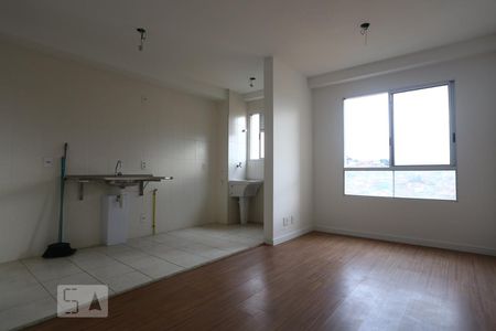 Sala de Apartamento com 2 quartos, 47m² Novo Osasco