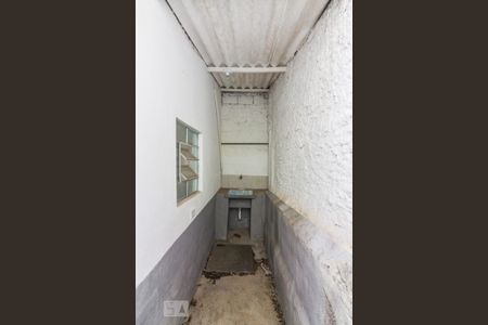 Área de Serviço de casa para alugar com 1 quarto, 20m² em Vila Santa Maria, São Paulo