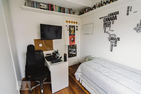 Apartamento à venda com 162m², 4 quartos e 3 vagas Apartamento à venda com 162m², 4 quartos e 3 vagasSuíte 2