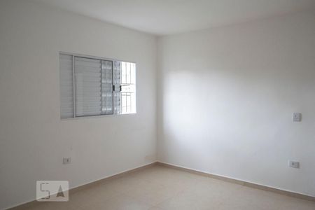 Quarto 1 de apartamento para alugar com 2 quartos, 60m² em Parque Peruche, São Paulo