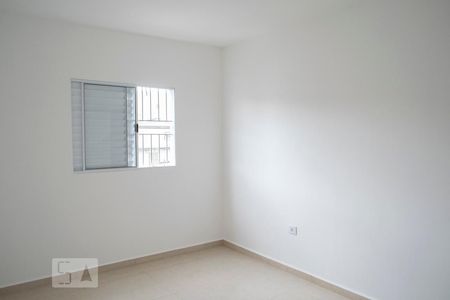 Quarto 2 de apartamento para alugar com 2 quartos, 60m² em Parque Peruche, São Paulo