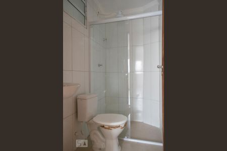 Apartamento para alugar com 60m², 2 quartos e sem vagaBanheiro