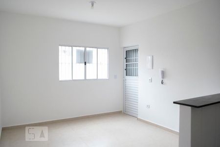 SALA de apartamento para alugar com 2 quartos, 60m² em Parque Peruche, São Paulo