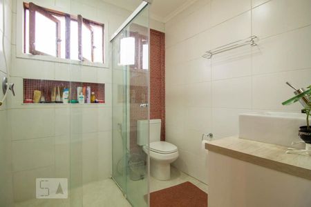 Casa à venda com 286m², 4 quartos e 5 vagasBanheiro 