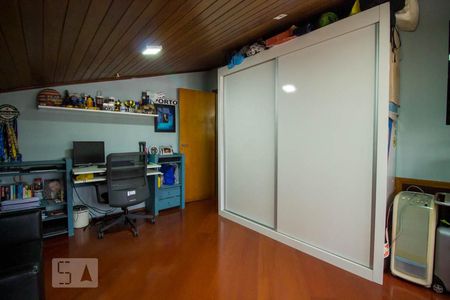 Casa à venda com 286m², 4 quartos e 5 vagasQuarto 3