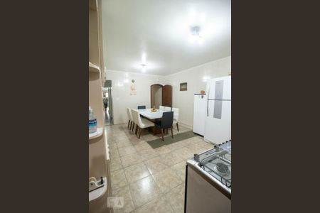 Casa à venda com 345m², 4 quartos e 1 vagaCozinha