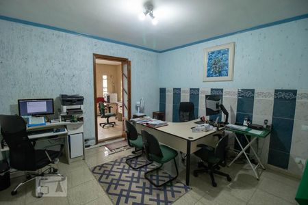 Casa à venda com 345m², 4 quartos e 1 vagaSuíte 2