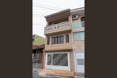 Casa à venda com 345m², 4 quartos e 1 vagaFachada