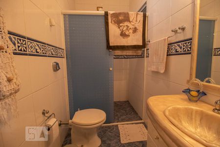 Casa à venda com 345m², 4 quartos e 1 vagaBanheiro da Suíte 1