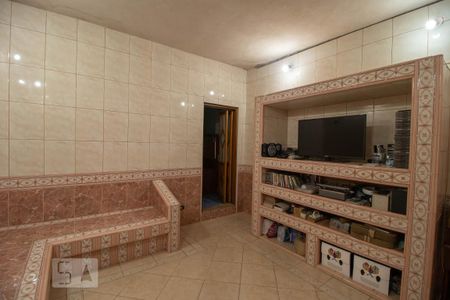 Casa à venda com 345m², 4 quartos e 1 vagaSala de TV