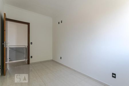 Casa para alugar com 140m², 3 quartos e 3 vagas Casa para alugar com 140m², 3 quartos e 3 vagasQuarto 3