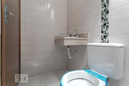 Casa para alugar com 140m², 3 quartos e 3 vagas Casa para alugar com 140m², 3 quartos e 3 vagasBanheiro