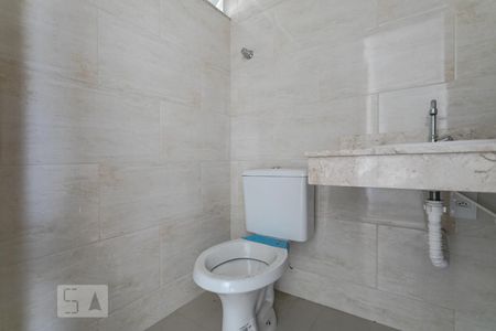 Lavabo de casa para alugar com 3 quartos, 140m² em Jardim Camila, Mogi das Cruzes