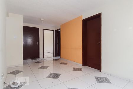 Sala de apartamento para alugar com 3 quartos, 60m² em Vila Zat, São Paulo